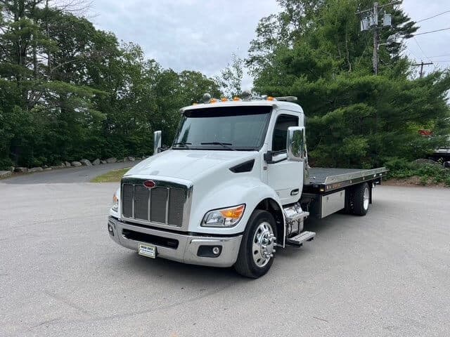 Rollback tow truck ready for financing
